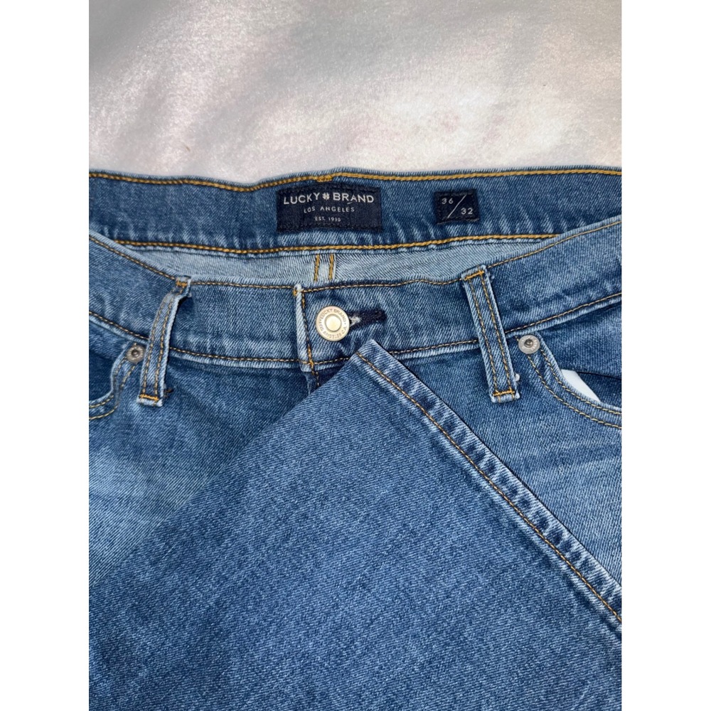 Lucky Brand 221 Straight Jeans Mens 36x32 Blue Medium Wash Denim